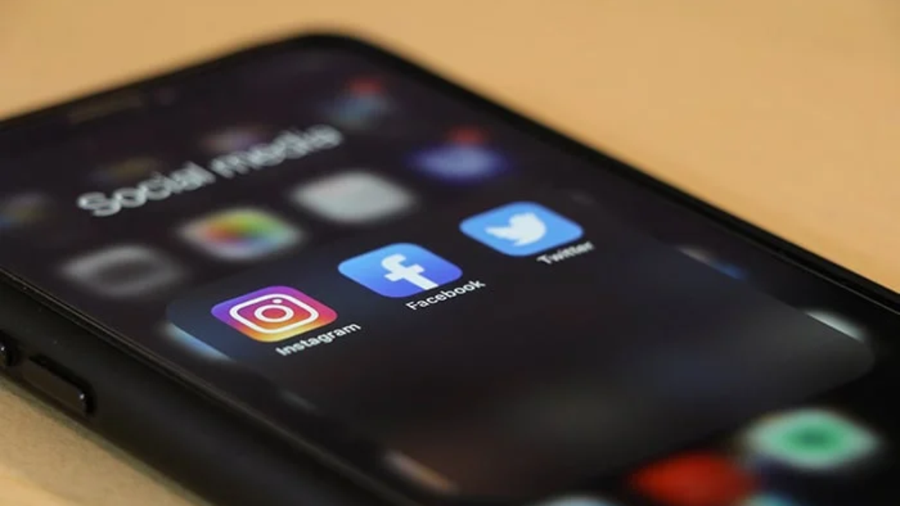 Imagen descriptiva sobre agencia social media p min, utilizada como recurso visual en el sitio de Sube Agencia Digital