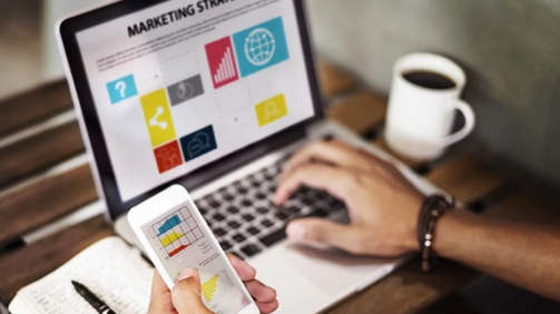 Imagen descriptiva sobre latino ad agencies min, utilizada como recurso visual en el sitio de Sube Agencia Digital